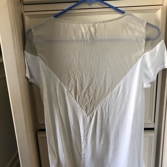 Aiko top size small - Picture 3 of 3